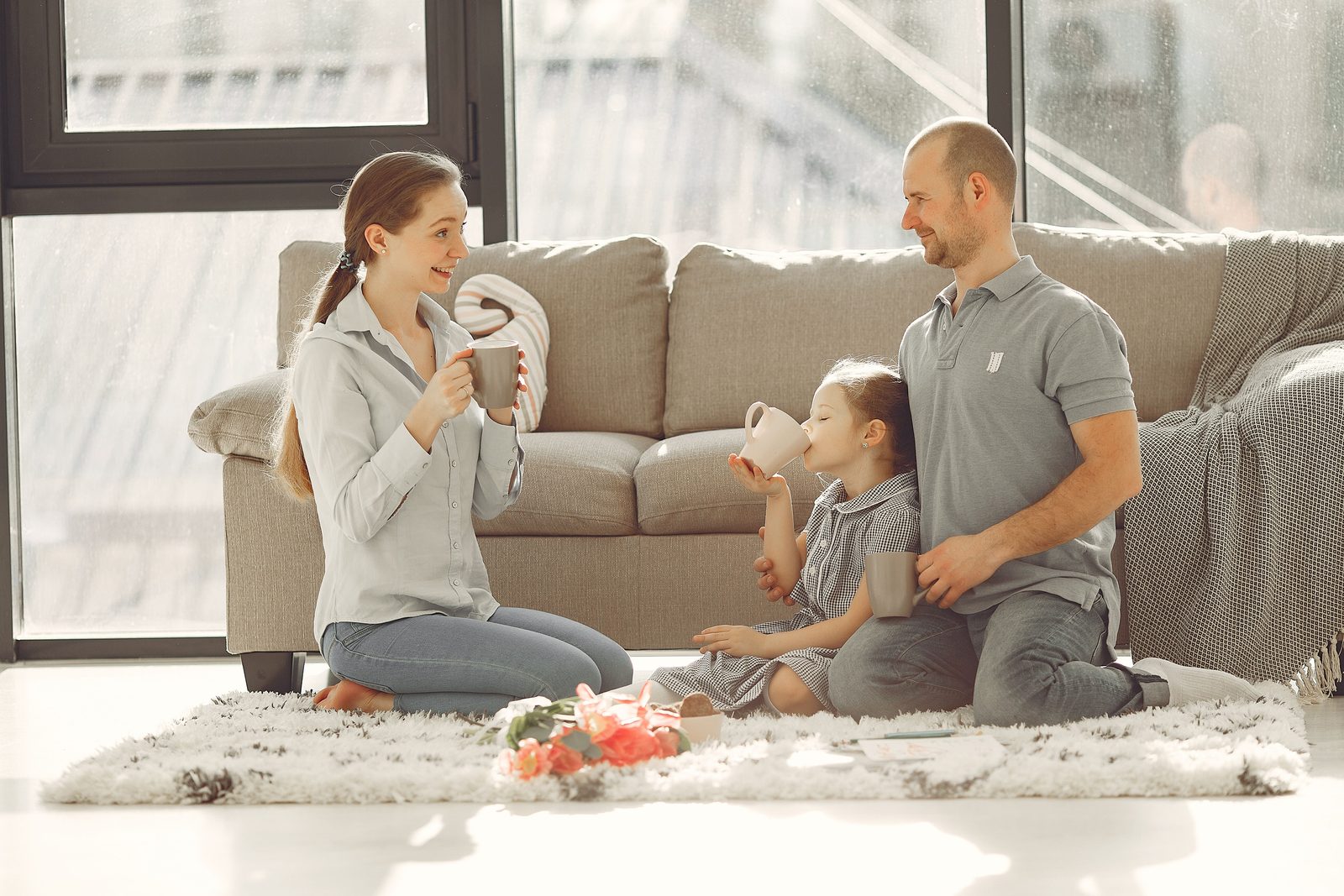 A couple reviewing their mortgage options.
